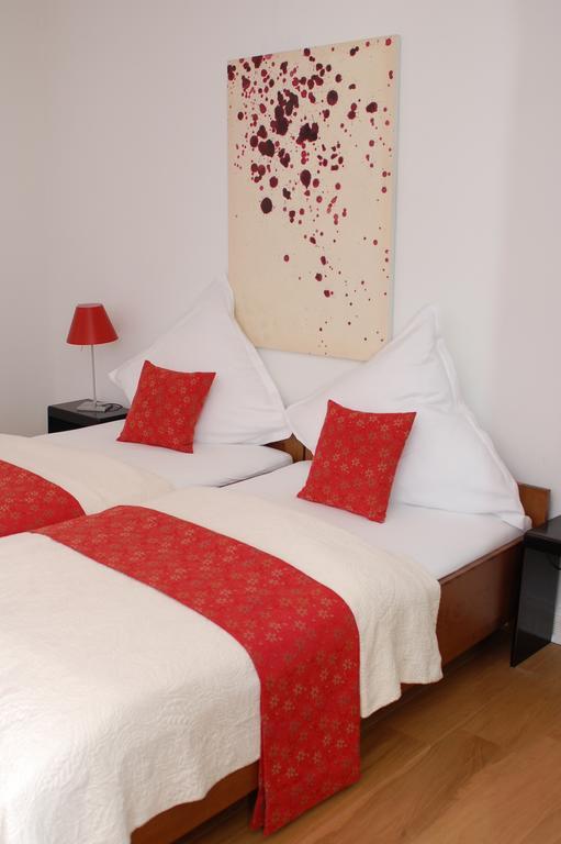 Wildenburger Hof Hotell Friesenhagen Rum bild