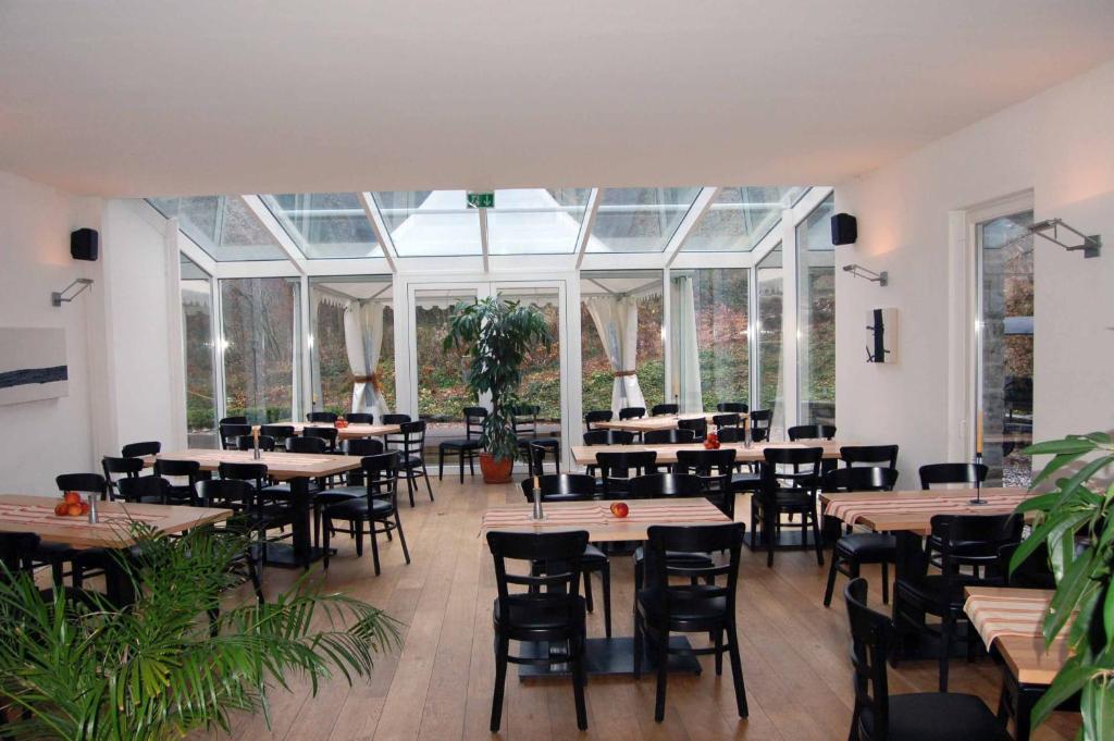 Wildenburger Hof Hotell Friesenhagen Exteriör bild